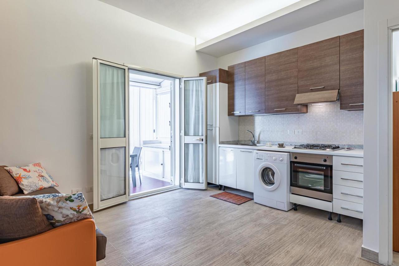 Naxos Bay Flat With Terrace 50 Meters From The Sea Apartment Giardini Naxos Luaran gambar